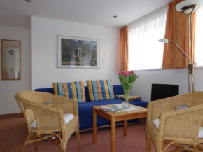 Отель Weimar-Appartement  Веймар